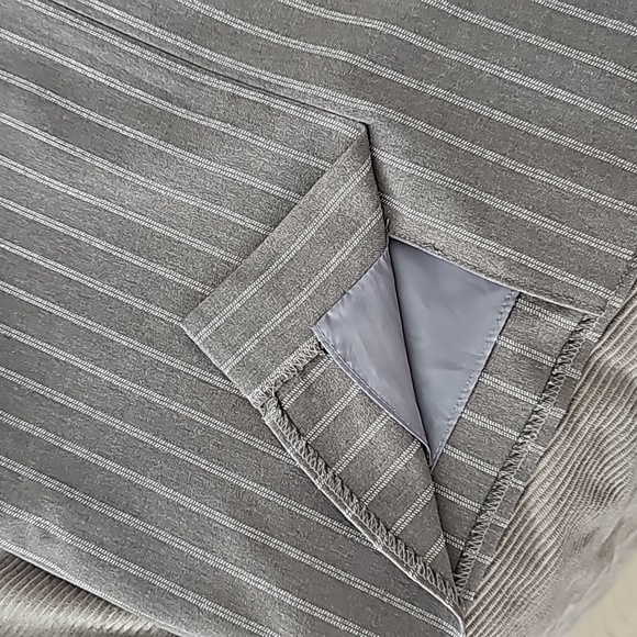 Ladies Pinstripe Skirt Suit Set - Grey and White - Picture 6 of 7